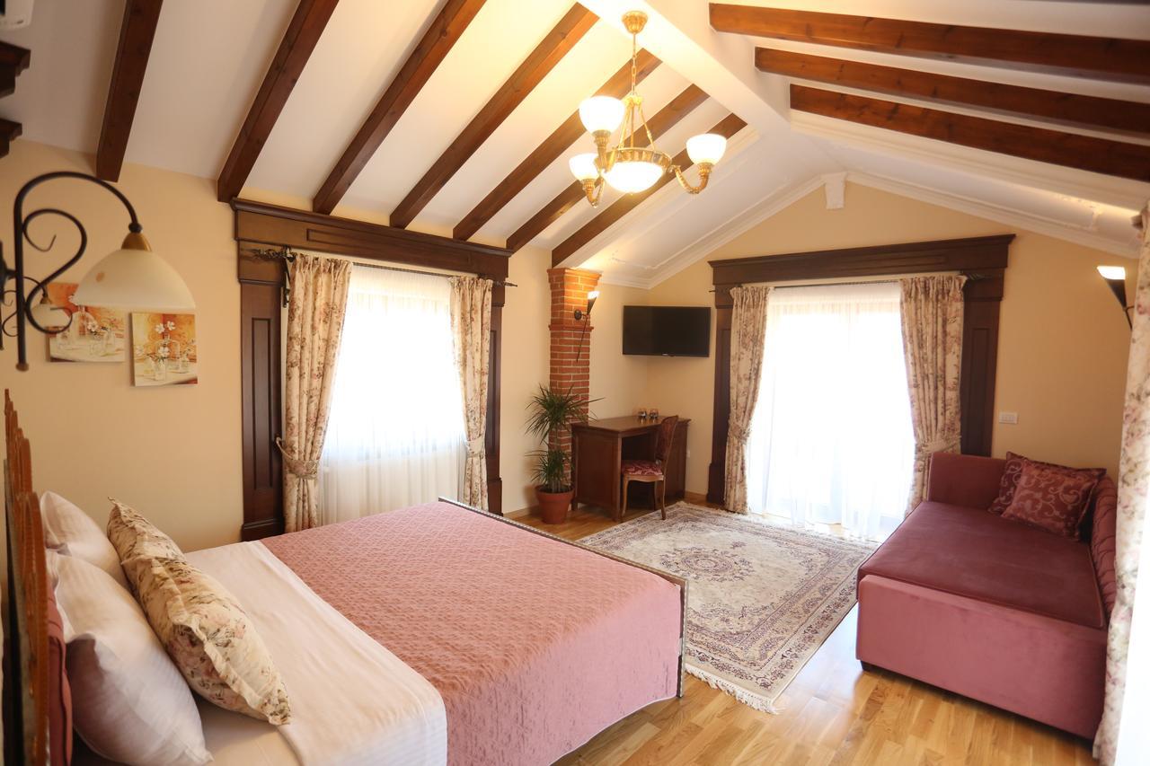 Vila Dante Boutique Hotel Tushemisht Kültér fotó