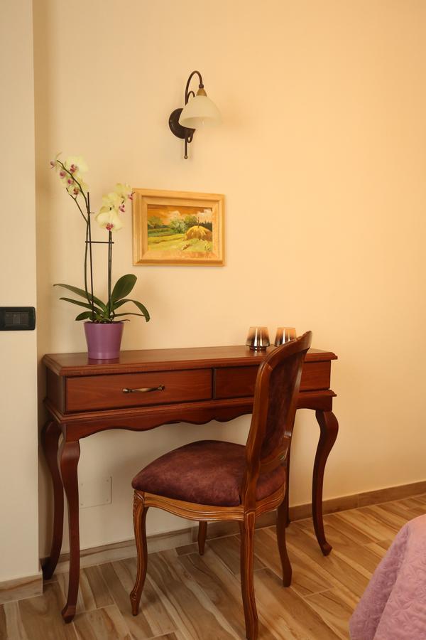 Vila Dante Boutique Hotel Tushemisht Kültér fotó
