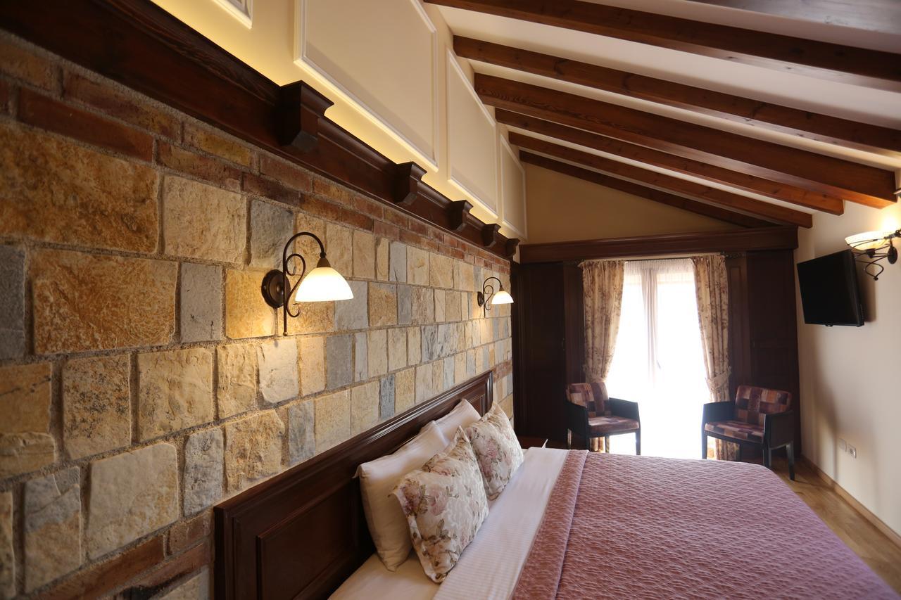Vila Dante Boutique Hotel Tushemisht Kültér fotó