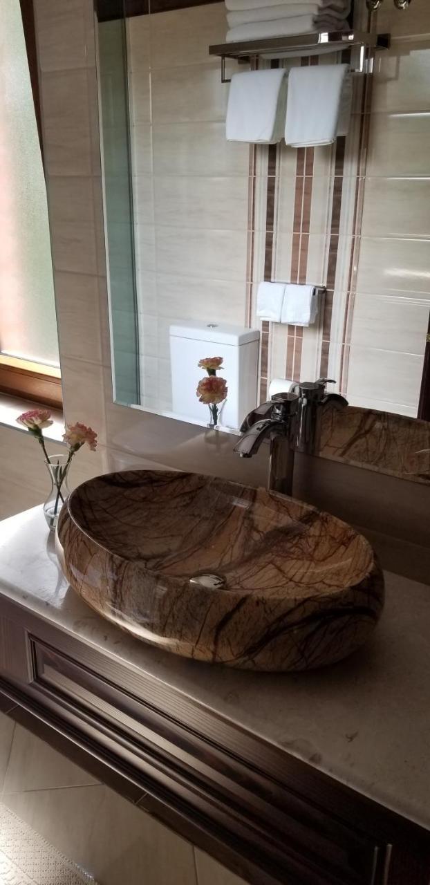Vila Dante Boutique Hotel Tushemisht Kültér fotó